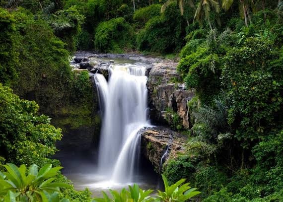 Tegenungan Waterfall